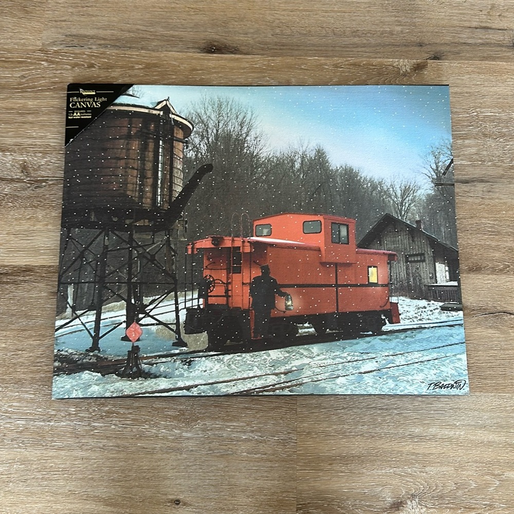 NWT FLICKERING light canvas with snow and train. Requires 2 AA batteries